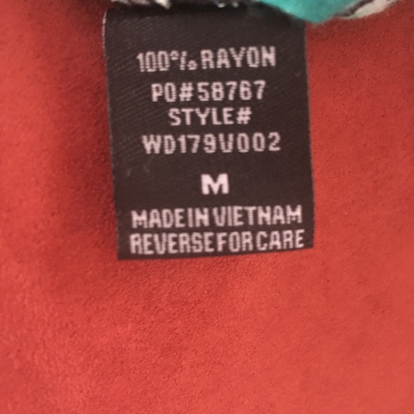 NWOT Floral Dress - Picture 7 of 8